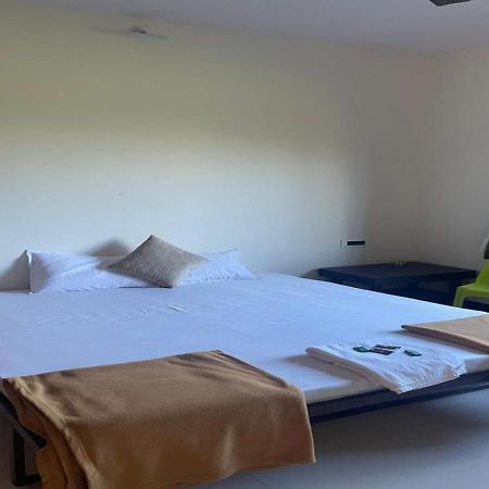 Scarlet Resort อลีบาก ภายนอก รูปภาพ
