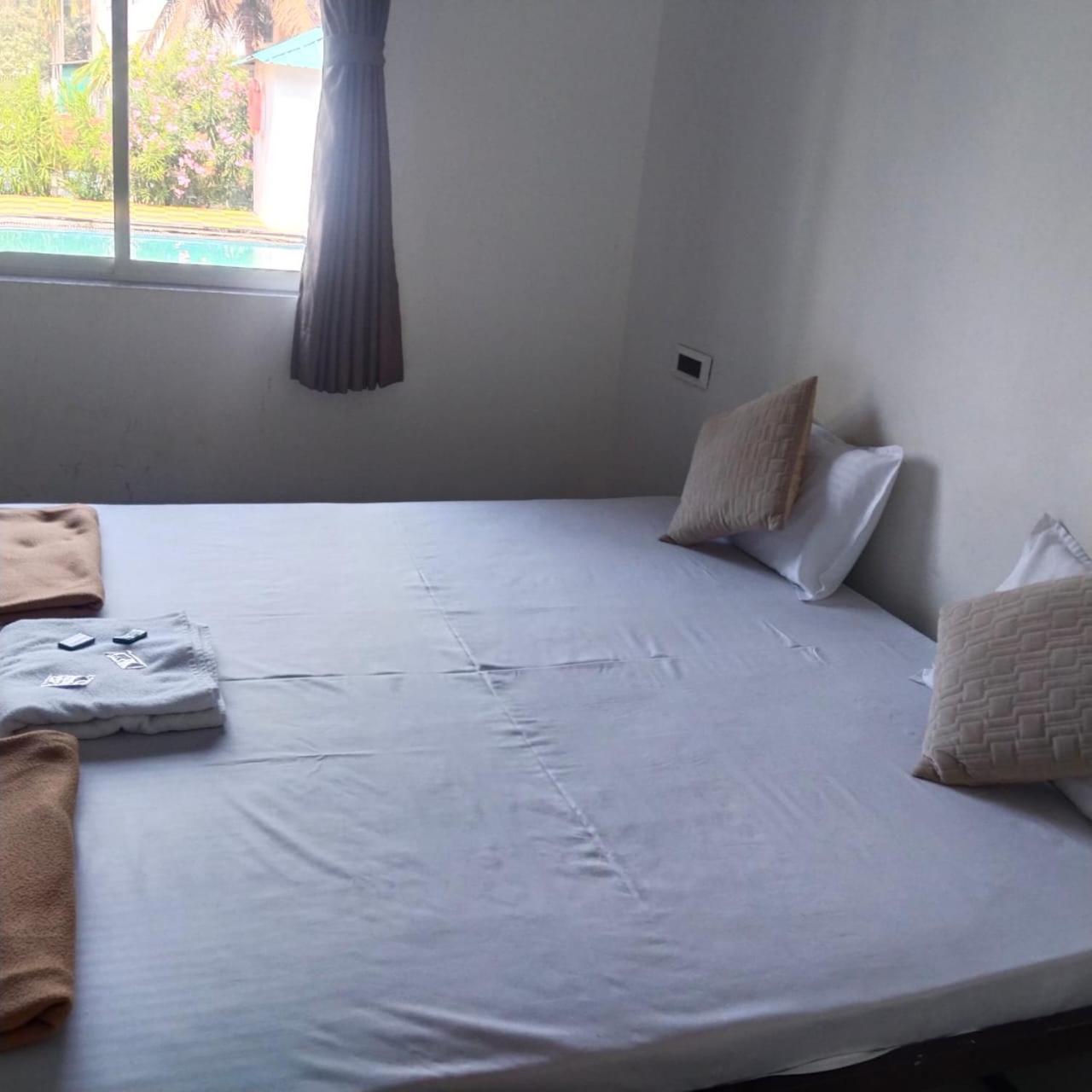 Scarlet Resort อลีบาก ภายนอก รูปภาพ